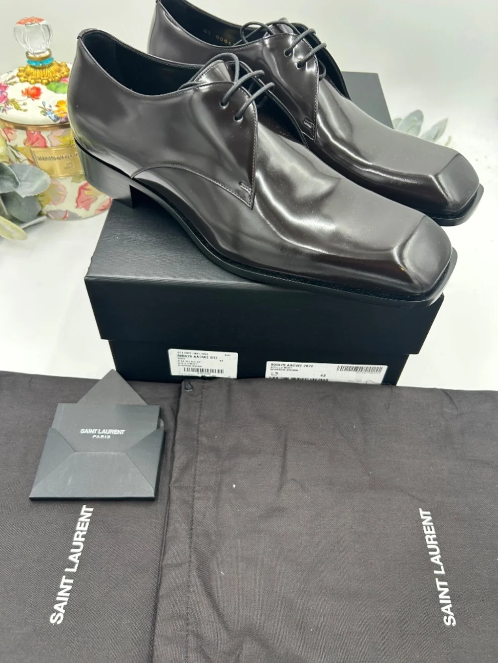 Men’s Saint Laurent Jean Polished-Leather Derby Shoes. size 43/10.